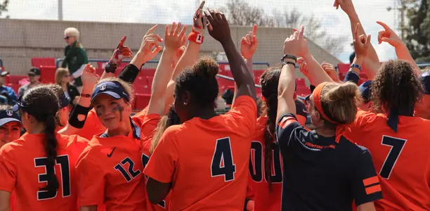 SB - Team Huddle vs. Cal Poly
