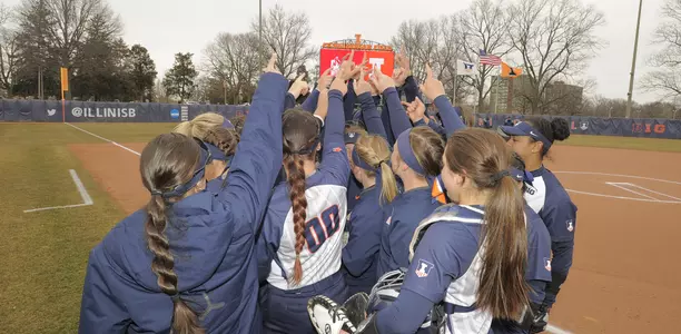 SB - Team Huddle vs. UIC