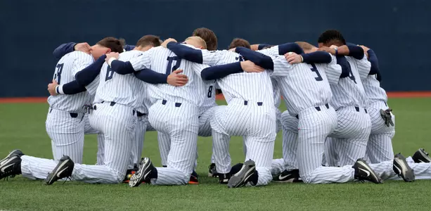 baseball huddle