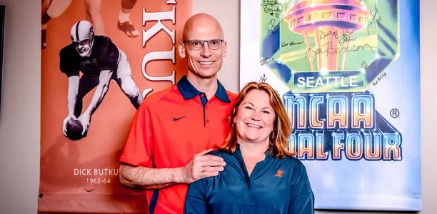 Illinois Athletics - John and Bonnie Dauer Memorabilie - 2000x980 - 2018