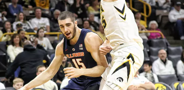 Giorgi Bezhanishvili - Illinois Men's Basketball at Iowa - 01/20/2019