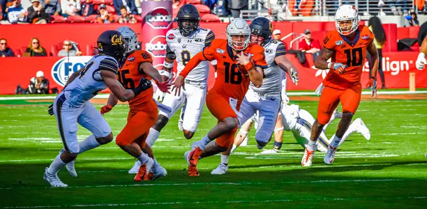 Illinois Fighting Illini quarterback Brandon Peters (18)
Redbox Bowl: Illinois Football vs. California in San Francisco, California
December 30, 2019
