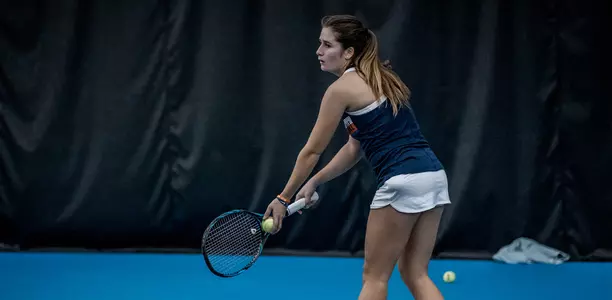WTEN Dani 17-18 Action
