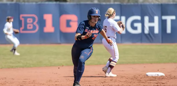 Carly Thomas - Illinois Softball vs. Minnesota