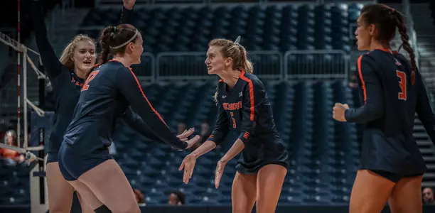 VB - Team Celebration vs. Pacific