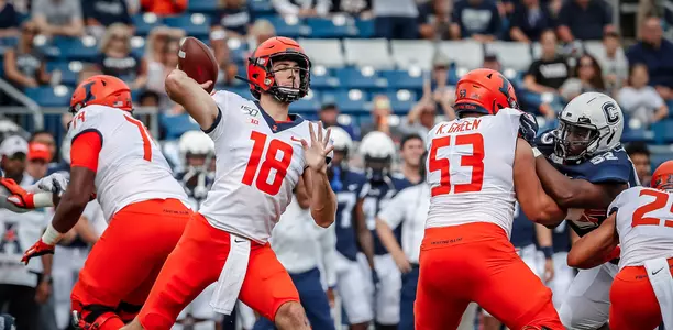 Illinois Fighting Illini quarterback Brandon Peters (18)Illinois Football at Connecticut in East Hartford, ConnecticutSeptember 07, 2019