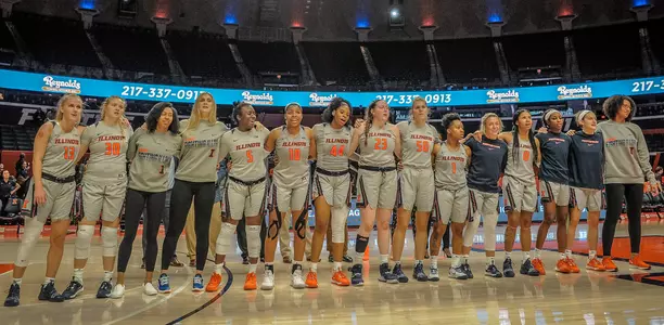 WBB - Team after MINN win