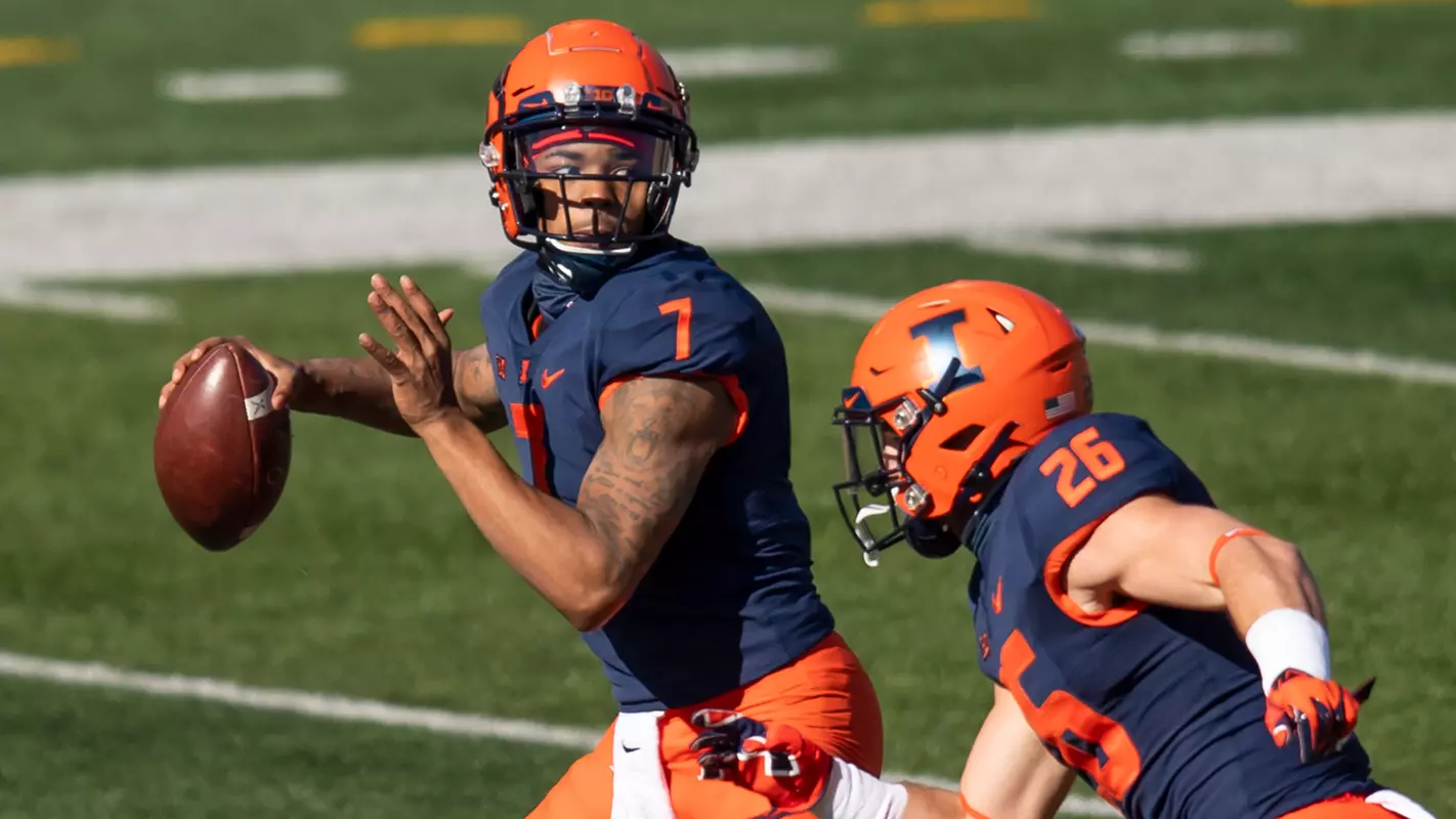 Illinois Fighting Illini quarterback Coran Taylor (7)Illinois Fighting Illini Football vs Purdue - 10/31/20