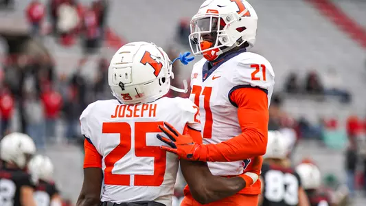 Illinois Fighting Illini defensive back Jartavius Martin (21), Kerby Joseph celebration
Illinois Fighting Illini Football at Nebraska - 11/21/20