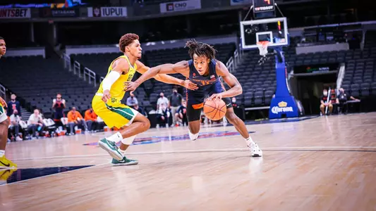 Ayo Dosunmu (11)Illinois Fighting Illini Men's Basketball vs. Baylor - 12/2/20