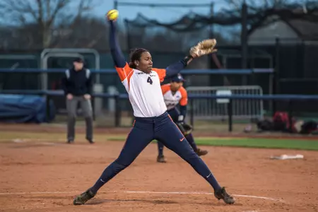 Akilah Mouzon - Illinois Softball vs. Wisconsin - 03/22/2019