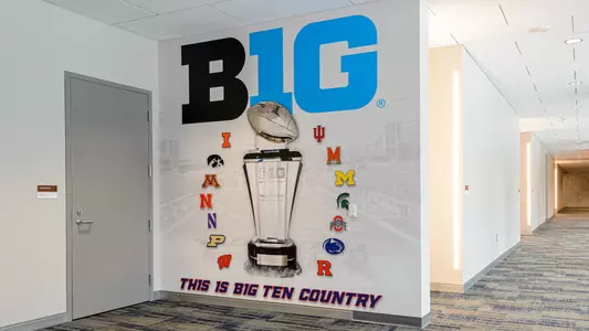 Illinois Football, Henry Dale and Betty Smith Football Performance Center
