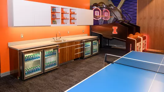 Illinois Football, Henry Dale and Betty Smith Football Performance Center