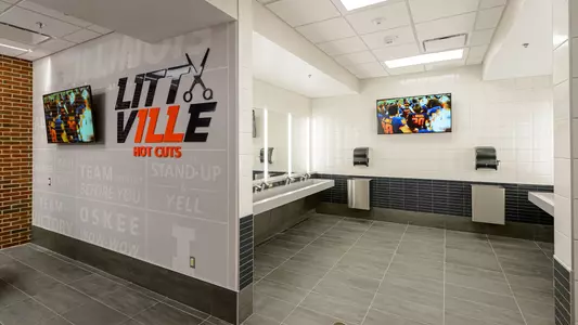 Illinois Football, Henry Dale and Betty Smith Football Performance Center