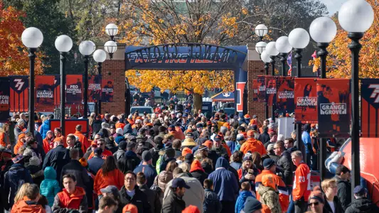 Illinois Fighting Illini Football Memorial Stadium