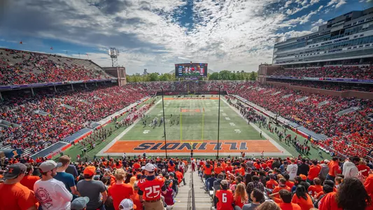 Illinois Fighting Illini Football Memorial Stadium