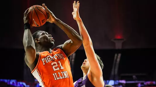 Kofi Cockburn (21)Illinois Fighting Illini Men's Basketball vs. Northwestern - 2/16/21
