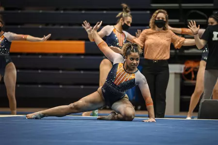 Mia Townes Floor