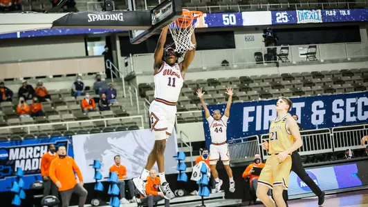 Ayo Dosunmu (11) dunkIllinois Fighting Illini Men's Basketball vs. Drexel - 3/19/21, NCAA Tournament First Round