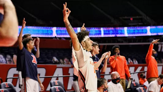 Andre Curbelo (5), bench celebrationIllinois Fighting Illini Men's Basketball vs. Minnesota - 12/15/20