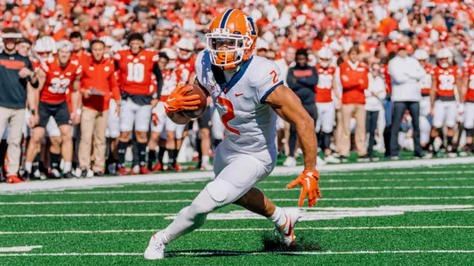 Chase Brown (2)
Illinois Fighting Illini Football at Wisconsin - 10/2/22