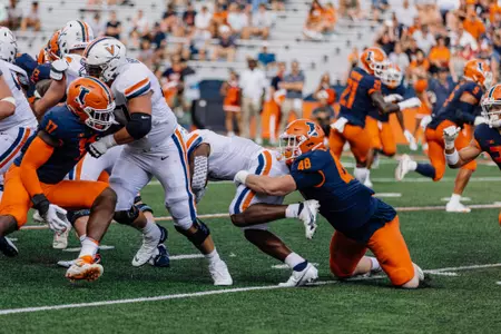 Bryce Barnes (48)Illinois Fighting Illini Football vs. Virginia - 9/10/2022