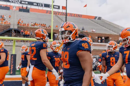 Deon Pate (98)Illinois Fighting Illini Football vs. Virginia - 9/10/2022