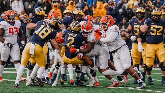 Keith Randolph Jr. at #3 Michigan 11/19/22