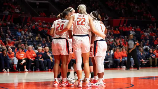 Team Huddle - Illinois WBB vs. Michigan (12/10/23)