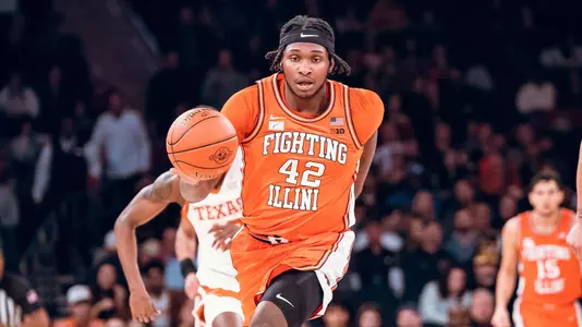 Image Taken At Illinois Fighting Illini vs. Texas Longhorns Men's Basketball Game, Madison Square Garden, New York City, Tuesday, December 6, 2022. Courtney Bay/Illinois Athletics
