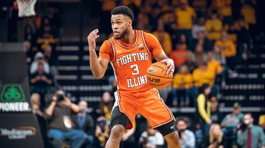 Image Taken At Illinois Fighting Illini at Iowa Hawkeyes Men’s Basketball Game, Carver-Hawkeye Arena, University of Iowa, Iowa City, IA, Saturday, February 4, 2023. Courtney Bay/Illinois Basketball
