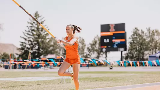 Tori Thomas Pole Vault 4.8.23