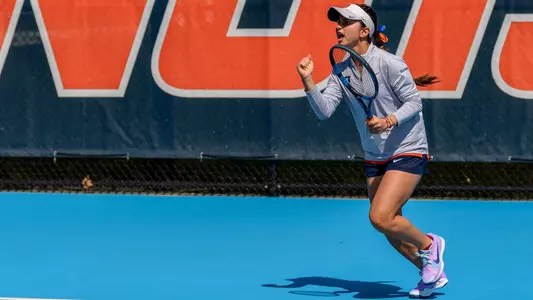Illinois Fighting Illini Women's Tennis vs. Michigan - 4/2/23 Violeta Martinez