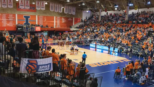 Huff Hall Crowd