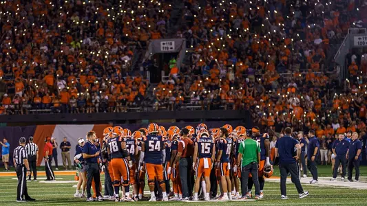 Illinois vs Toledo - On-Field Light Show