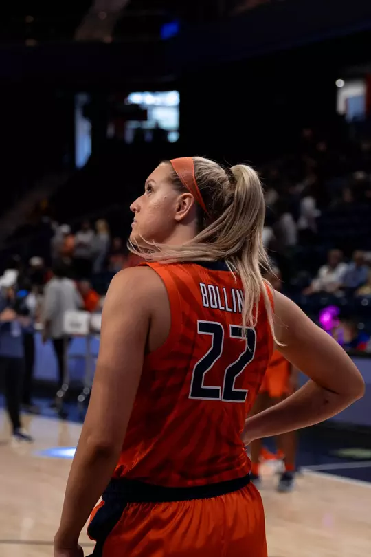 Washington, D.C - November 18, 2023 - Illinois Forward Shay Bollin (#22) before the game between the Notre Dame Fighting Irish and the Illinois Fighting Illini at Entertainment & Sports Arena in Washington, D.C Photo By Madison Dabrowski