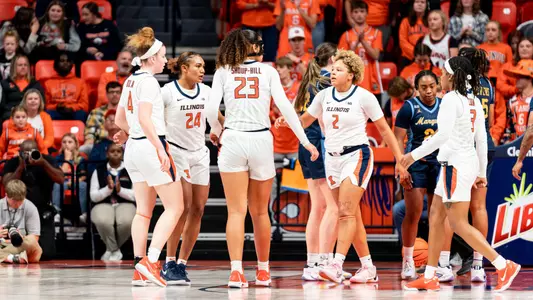 WBB team huddle