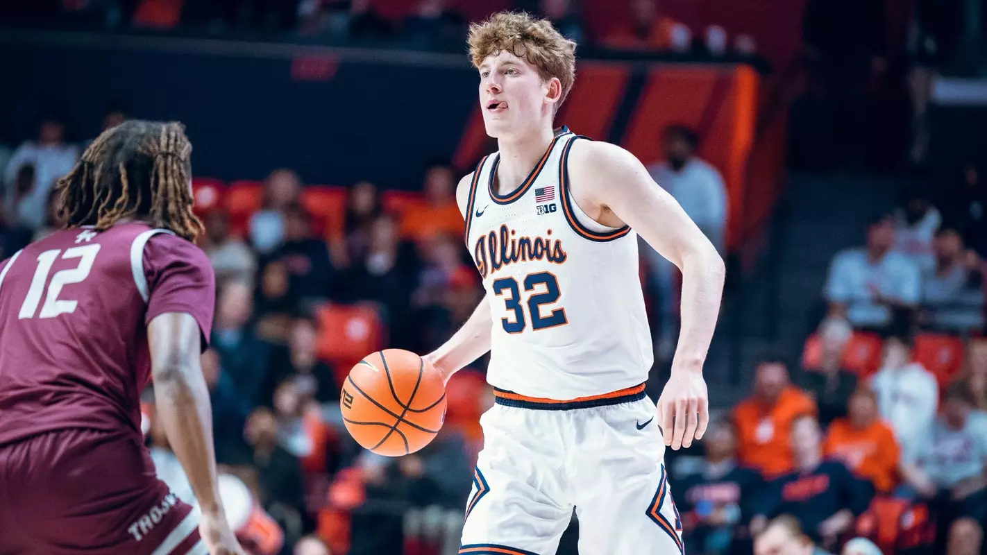 Image Taken At Illinois Fighting Illini vs. Little Rock Trojans Men’s Basketball Game, State Farm Center, University of Illinois, Champaign, IL, Monday, November 25, 2024. Courtney Bay/Illinois Athletics