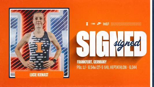 Lucie Kienast Signing