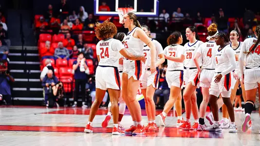 Illinois WBB vs Oregon - TEAM