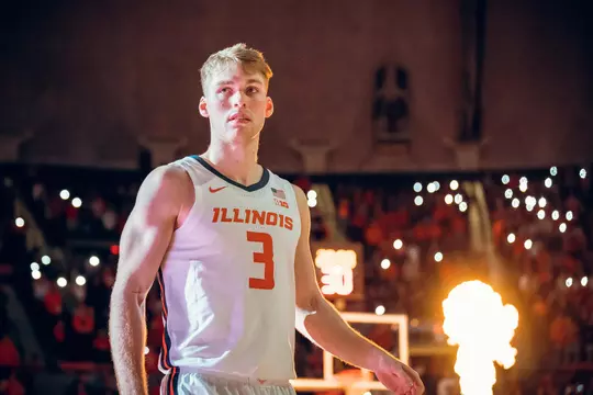 CHAMPAIGN, IL - November 24, 2023 - Illinois Guard/Forward Marcus Domask (#3) before the game between the Western Illinois Leathernecks and the Illinois Fighting Illini at State Farm Center in Champaign, IL. Photo By Courtney Bay
