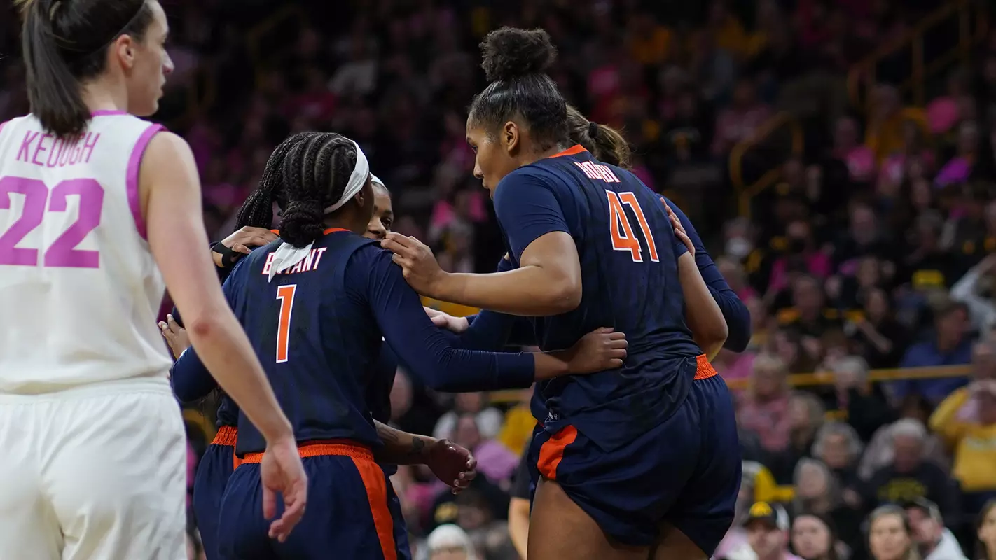 2/25/24 Illinois WBB at Iowa