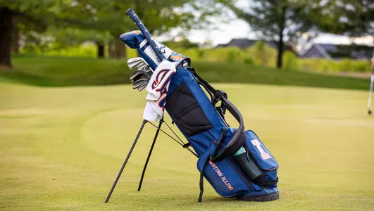 Illini men's golf bag at 2024 Fighting Illini Spring Collegiate (Kevin Snyder)