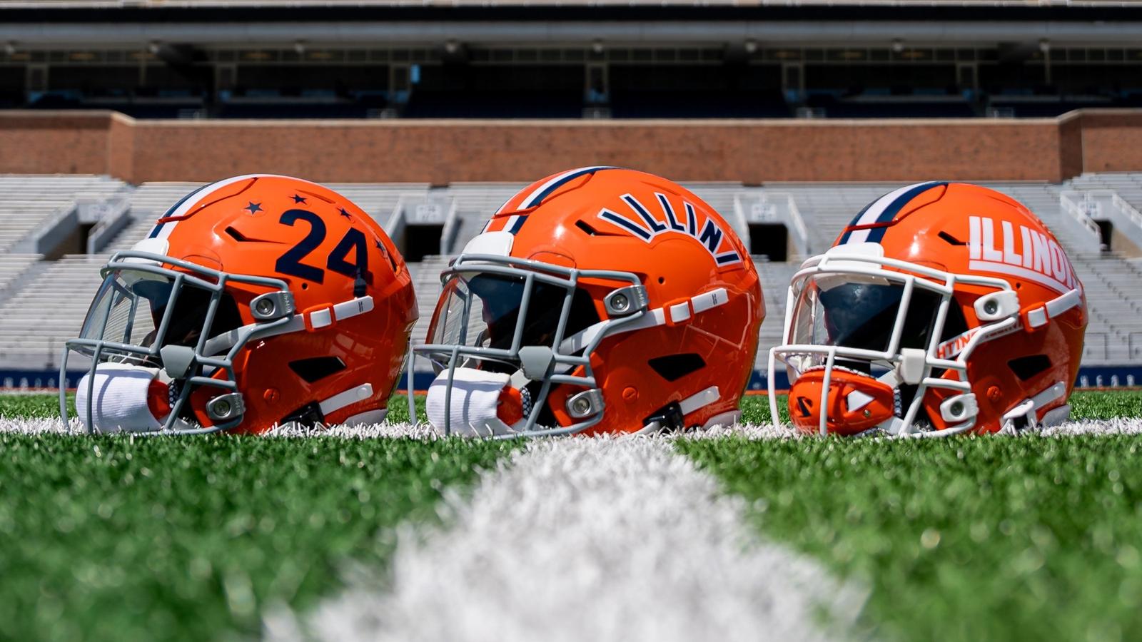amazon illinois wesleyan football helmet Fighting Illini Orange Authentic Speedflex Based on one of the most popular on Illinois Unveils Three Helmets for