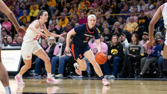 Iowa City, IA - February 25, 2024 - Illinois Guard Gretchen Dolan (#5) during the game between the Iowa Hawkeyes and the Illinois Fighting Illini at Carver-Hawkeye Arena in Iowa City, IA. Photo By Madison Dabrowski