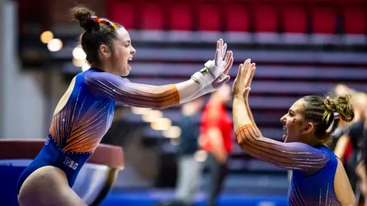 Mareli Muller and Amelia Knight High Five at Ball State Quad