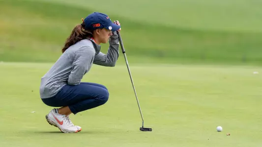 Anna Ritter putt
