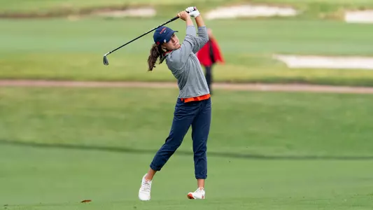 Anna Ritter golf shot