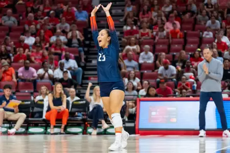 NORMAL, IL - September 14, 2025 - Libero/Defensive Specialist Lara Zigic (#23) during the game between the Illinois State Redbirds and the Illinois Fighting Illini at CEFCU Arena in Normal, IL. Photo by Ashley Ray/Fighting Illini