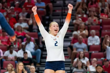 NORMAL, IL - September 14, 2025 - Libero/Defensive Specialist Taryn Kirsch (#2) during the game between the Illinois State Redbirds and the Illinois Fighting Illini at CEFCU Arena in Normal, IL. Photo by Ashley Ray/Fighting Illini
